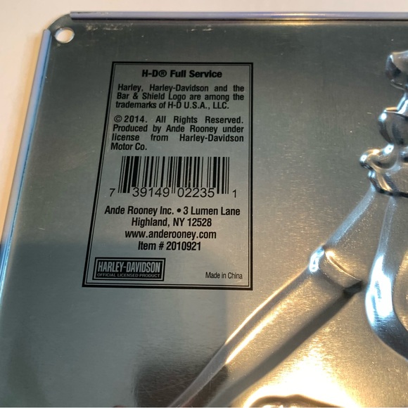 Vintage Harley-Davidson Motorcycles Metal Sign - Collectible Decor - Picture 4 of 5